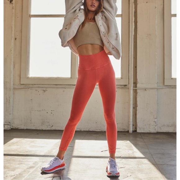 FP Movement Good Karma Legging / Fired Up - Picture 2 of 6